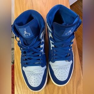 Jordan 1 UNC Royal Men’s size 11.5